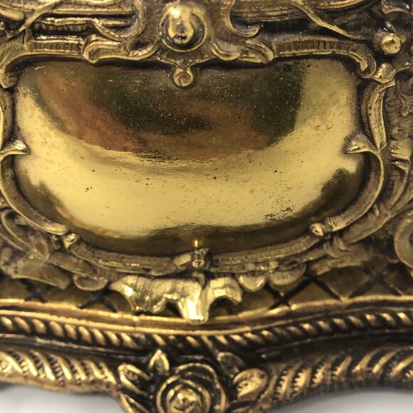 Vintage burnished brass scroll and floral double envelope holder, claw feet - Picture 7 of 8